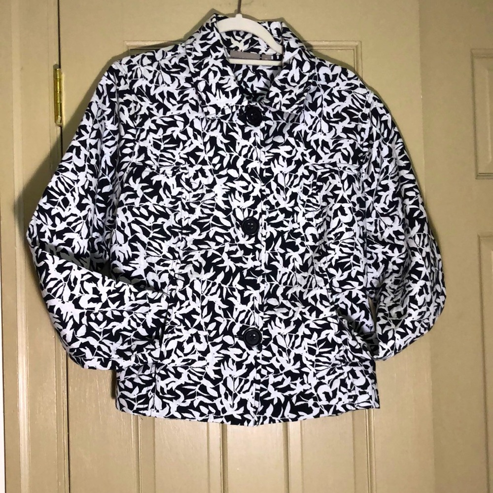 Versatile black & white jacket by Croft & Barrow XL